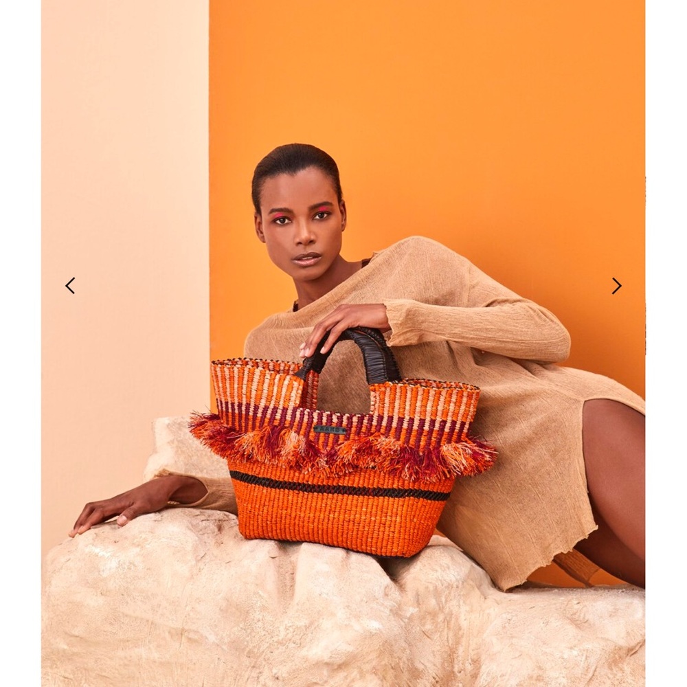 AAKS Baba Berry Tote Bag !!!! Beautiful! Like New Condition!